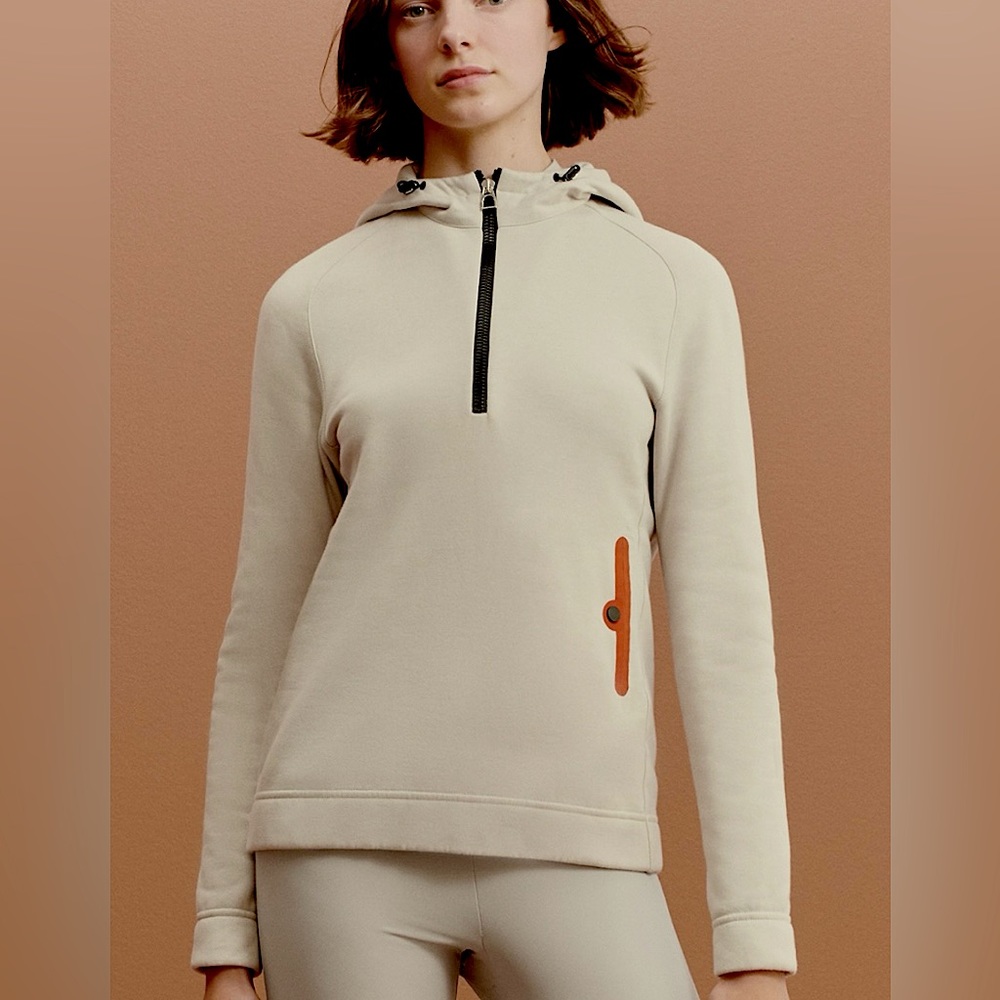 Hermès Fit Sweatshirt (with hood) in Gris Carrière (light beige) Size small